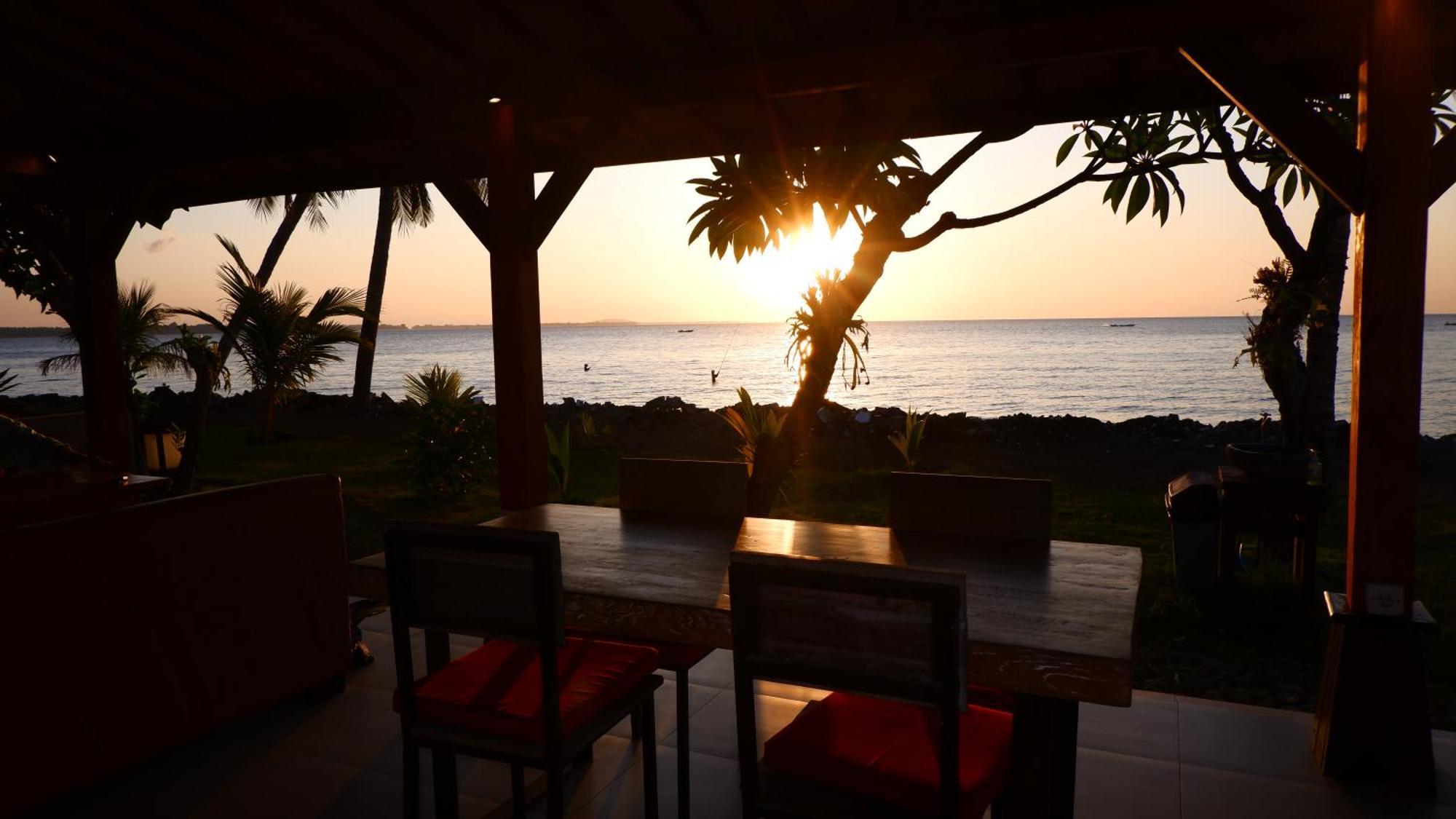 Mina Tanjung Hotel Luaran gambar