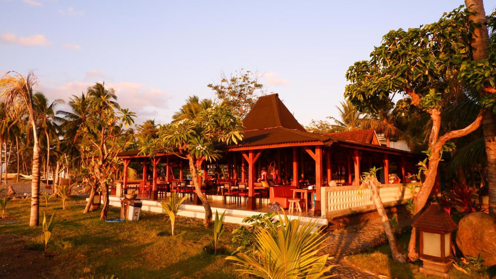 Mina Tanjung Hotel Luaran gambar